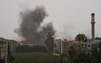 Israel mở rộng không kích tại Lebanon