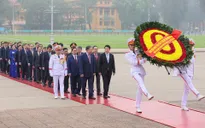 Đại biểu Quốc hội khóa XVI vào Lăng viếng Chủ tịch Hồ Chí Minh