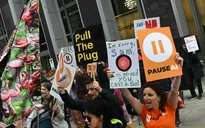 Các công ty AI tăng cường trấn an dư luận trước lo ngại