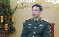 Đại tướng Phan Văn Giang giữ chức Phó Thủ tướng kiêm Bộ trưởng Quốc phòng