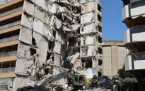 Israel tiếp tục không kích Lebanon dồn dập