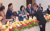 Chiêu đãi trọng thể chào mừng Thường trực Ban Bí thư Trần Cẩm Tú cùng Đoàn Việt Nam