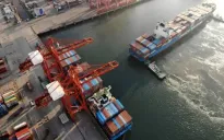 Việt Nam có nhiều cơ hội từ tái cấu trúc thương mại toàn cầu