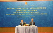 Thường trực Ban Bí thư Trần Cẩm Tú gặp gỡ cộng đồng người Việt Nam tại Campuchia