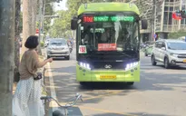 'Miễn vé xe buýt chỉ là điều kiện cần'
