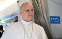 Tổng thống Trump chỉ trích Giáo hoàng Leo XIV vì lời kêu gọi hòa bình