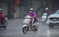 Miền Bắc mưa dông, kết thúc đợt nắng nóng gay gắt