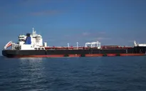 Mỹ không gia hạn miễn trừng phạt đối với dầu mỏ Iran và Nga 