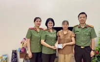 Nữ Trung tá Công an Thanh Hóa trả lại 100 triệu đồng cho người chuyển khoản nhầm
