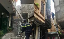 Cháy nhà dân 4 tầng tại phường Ba Đình (Hà Nội)