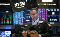 Phố Wall bùng nổ kỷ lục