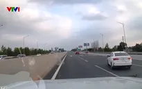 Nguyên tắc chuyển hướng an toàn khi rời khỏi cao tốc