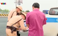 Đảm bảo an toàn giao thông, chống ùn tắc từ lối ra vào cao tốc