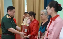 Phát huy truyền thống dân tộc, chăm lo tốt cho gia đình chính sách