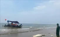 Ngăn chặn dịch vụ chở khách du lịch trái phép bằng bè mảng thô sơ