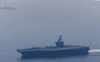  Iran phóng 2 tên lửa vào tàu Hải quân Mỹ 