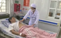 Ăn ve sầu chiên, nhiều người ngộ độc phải nhập viện