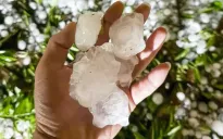 Chủ động ứng phó mưa lớn, lốc, sét, mưa đá và gió mạnh trên biển