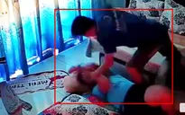 Xác minh vụ cha dượng bạo hành con riêng của vợ ở TP Hồ Chí Minh