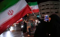 Tổng thống Trump cân nhắc nối lại không kích Iran 