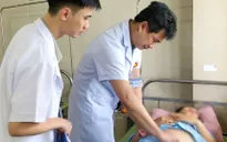 Vỡ chửa ngoài tử cung, sản phụ nguy kịch vì mất 2,2 lít máu