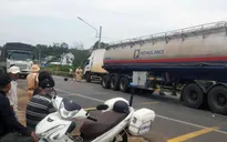 Tai nạn liên hoàn giữa 3 xe tải trên Quốc lộ 14, 1 người bị thương nặng