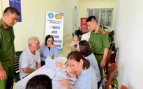 “Cầm tay chỉ việc” hỗ trợ người dân tích hợp chi trả an sinh trên VNeID