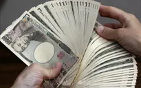 Lương thực tế giảm năm thứ 4 liên tiếp tại Nhật Bản