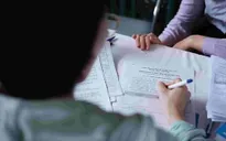 Hưởng lương hưu, trợ cấp BHXH thế nào khi chuyển nơi ở?