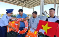 Vùng Cảnh sát biển 2 tuyên truyền IUU cho hơn 100 ngư dân phường Thuận An, thành phố Huế