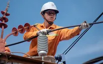 Phụ tải liên tục lập đỉnh, Bộ Công Thương đề xuất tiết kiệm điện vào giờ cao điểm