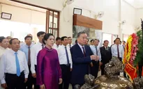 Tổng Bí thư, Chủ tịch nước Tô Lâm dâng hương tưởng niệm Chủ tịch Hồ Chí Minh tại Thái Lan