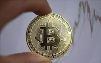 Thị trường tiền số “bốc hơi” 80 tỷ USD