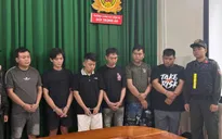 Video: Dùng rìu đập tủ kính cướp vàng, 6 đối tượng sa lưới