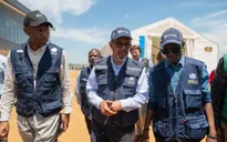 Tổng Giám đốc WHO thăm tâm dịch Ebola ở Congo 