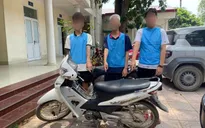 Bắt giữ nhóm thiếu niên manh động dùng “hung khí” cướp xe máy lúc rạng sáng