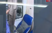 Tái diễn nạn ném đá lên tàu hỏa
