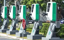 Hà Nội bắt buộc bãi đỗ xe mới phải dành tối thiểu 30% vị trí lắp trạm sạc