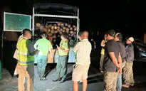 Mật phục trong đêm, CSGT phát hiện 2 vụ vận chuyển lâm sản không rõ nguồn gốc