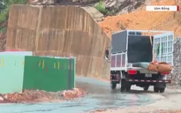 Sạt lở đèo D'Ran chậm khắc phục, tiềm ẩn nguy cơ mất an toàn