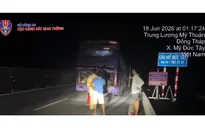 CSGT kịp thời dập tắt đám cháy xe khách trên cao tốc