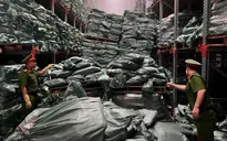 Hà Nội: Khởi tố Giám đốc doanh nghiệp nhập lậu hàng nghìn tấn chân gà đông lạnh