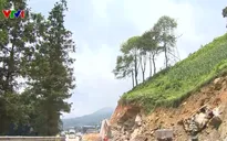 Hàng chục điểm có nguy cơ sạt lở trên Quốc lộ 4D