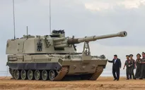 Chủ tịch Triều Tiên Kim Jong Un giám sát các vụ thử vũ khí
