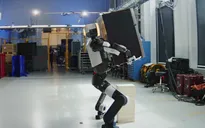 Hàn Quốc đầu tư 1.000 tỷ USD vào chip nhớ và robot hình người
