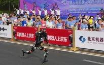 Thị trường cho thuê phơi bày hạn chế của robot hình người Trung Quốc