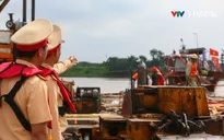 Hà Nội: Phối hợp bảo đảm an toàn giao thông đường thủy tại các công trình vượt sông Hồng