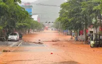 Mưa dông nhiều nơi trên cả nước, có nơi mưa rất to trên 100mm