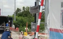 Gấp rút lắp đặt các trạm thu phí trên cao tốc Cần Thơ - Cà Mau