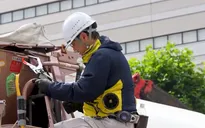 Công trường Nhật Bản "hạ nhiệt" mùa hè